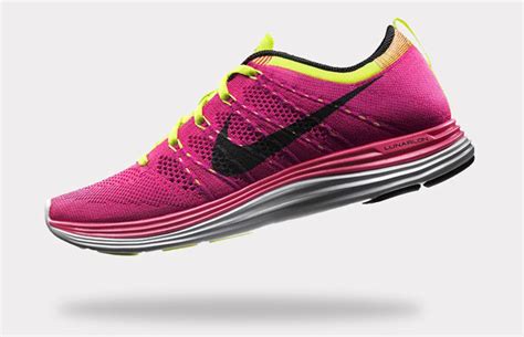 Nike Lunar 1 Flyknit Women’s Running Shoe Review